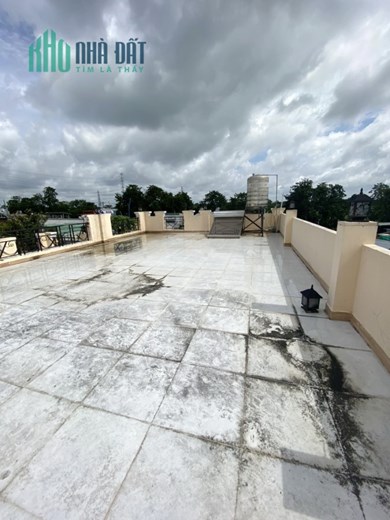 Bán gấp biệt thự 967m2 mặt tiền đường Huỳnh Thị Na, xã Đông Thạnh - 20 Tỷ