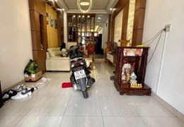 Mặt tiền KD Đường Nguyễn An Ninh P.14 Q.Bình Thạnh 75m2 4 Tầng BTCT 19 Tỷ hạ Chỉ còn 14 Tỷ vừa ở