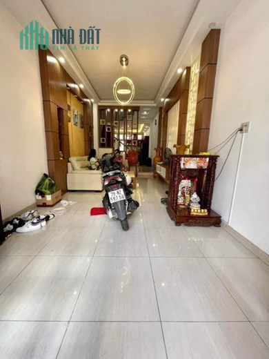 Mặt tiền KD Đường Nguyễn An Ninh P.14 Q.Bình Thạnh 75m2 4 Tầng BTCT 19 Tỷ hạ Chỉ còn 14 Tỷ vừa ở