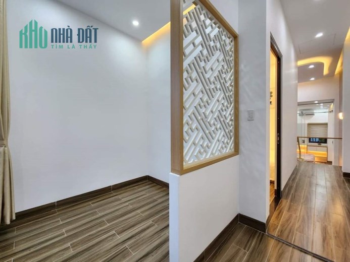 “HOT” CHỈ NHỈNH 3 TỶ XÍU CÓ NGAY NHÀ 2 MÊ ĐÚC – KHU VỰC TRUNG TÂM QUẬN HẢI CHÂU – FULL NỘI THẤT XỊN