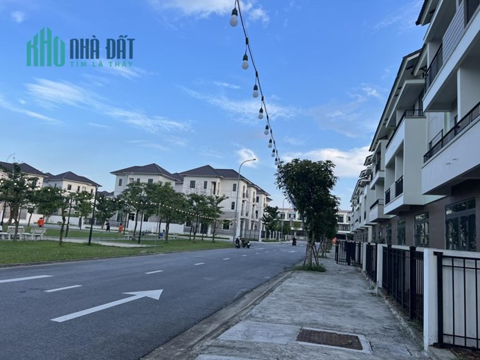 Centa River Park Shophouse view công viên sắp mở bán tại VSIP Từ sơn giá chủ đầu tư