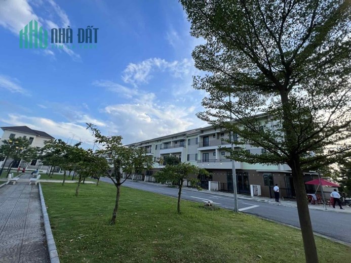 Centa River Park Shophouse view công viên sắp mở bán tại VSIP Từ sơn giá chủ đầu tư