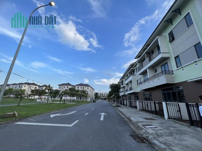 Centa River Park Shophouse view công viên sắp mở bán tại VSIP Từ sơn giá chủ đầu tư