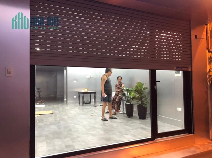 Cho thuê nhà phố La Thành ,70 m2 x 1 tầng , giá 9tr