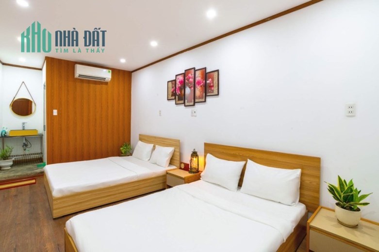 Chủ cần tiền đầu tư farm nên cần bán gấp căn Homestay Hoàng Diệu. Gía 4 TỶ 9, dòng tiền mỗi tháng