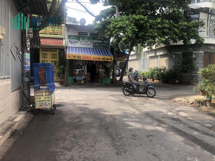 Bình Tân, Hồ Chí Minh
CHƯA QUA QUỐC LỘ