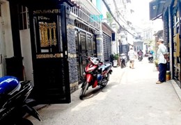 OTO ĐỖ CỬA, NHÀ MỚI ĐẸP, KP5 THỊ TRẤN NHÀ BÈ, GIÁ 5T1