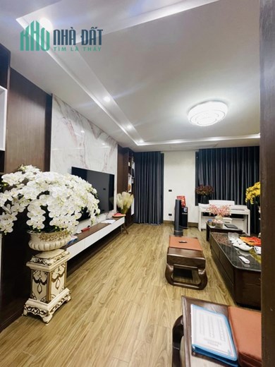 Bán siêu phẩm 6 tầng ngõ Vip phố Hoàng Văn Thái, mặt tiền hoa hậu, thang máy, kinh doanh sầm uất.
