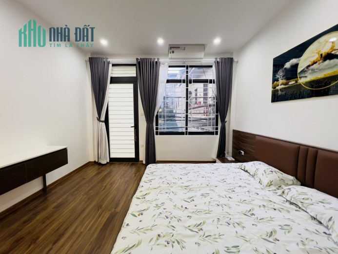 Bán Nhà Hồ Tây, 75m 4 tầng, 2 Thoáng, Ô TÔ Vào Nhà, Kinh Doanh, 15.5 Tỷ.