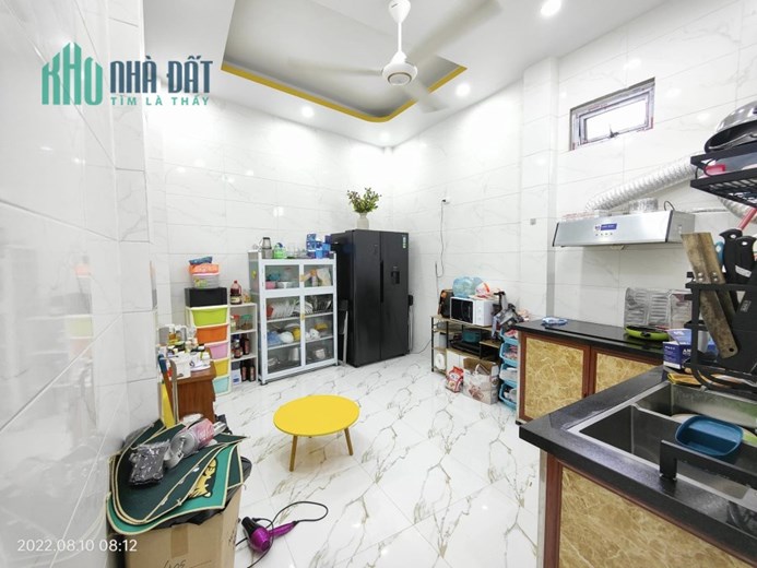 Bán nhà Tam Trinh 50 m2, 4 tỷ 600, nhà mới kính coong về ở luôn. LH: 0947865456