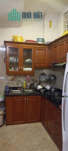 Bán nhà Tam Trinh 31 m2, chỉ nhỉnh 3 tỷ, cần bán gấp để đi nước ngoài định cư. LH: 0947865456