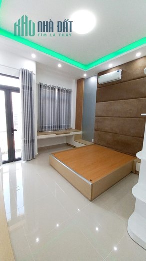 NHÀ HXH NÉ, TT NHÀ BÈ, 4X14M, 4 TẦNG, XE HƠI NẰM NHÀ, CHỈ 6 TỶ