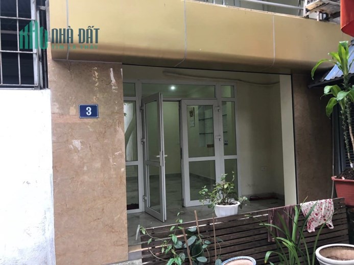 Bán nhà Tam Trinh 40 m2 chỉ nhỉnh 3 tỷ, rất phù hợp với gia đình nhỏ. LH: 0947865456