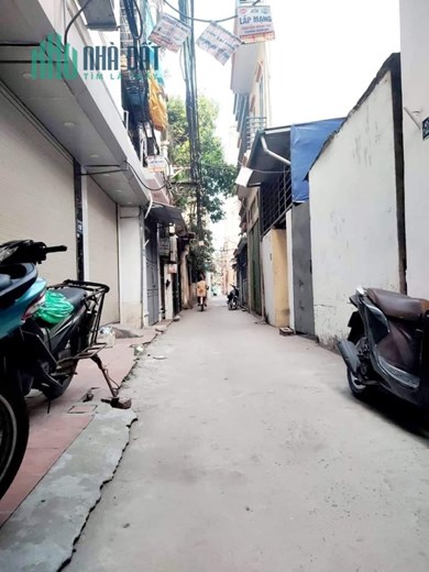 Bán nhà Tam Trinh 38 m2 chỉ nhỉnh 4 tỷ, vừa ở vừa cho thuê. LH: 0947865456