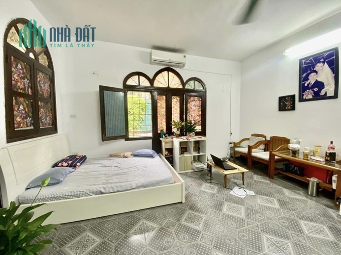 BÁN GẤP BẠCH MAI, HAI BÀ TRƯNG, LÔ GÓC 2 THOÁNG, 3 NGỦ, Ở LUÔN 40m NHỈNH 3 TỶ 0901753139