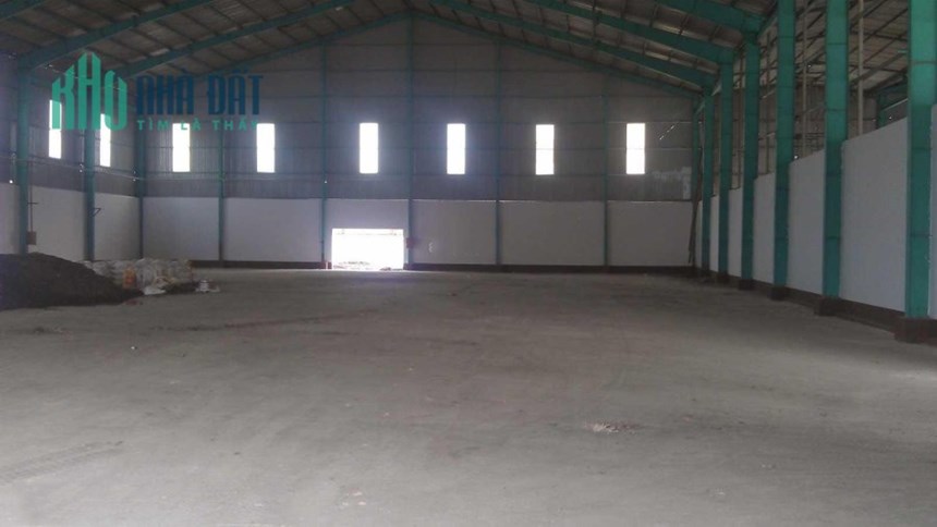 cho thuê xưởng 1300m2, mặt đường thôn Kim Thành, H. Thanh Oai, thuận lợi xe tải các loại