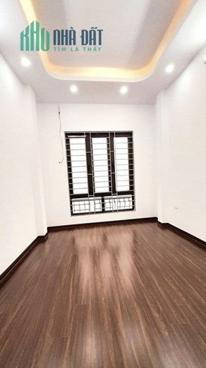 CHỦ NHÀ NHỜ BÁN GIÚP NGÔI NHÀ 5 TẦNG Ở PHỐ CÁT LINH, NHÀ LÔ GÓC THOANG SÁNG, Ô TÔ ĐỖ CỬA, KINH
