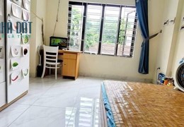 BÁN NHÀ ĐẸP Ở NGAY CẦU AM HÀ ĐÔNG TẶNG NỘI THẤT 51M ÔTÔ GẦN GIÁ 5.2 TỶ