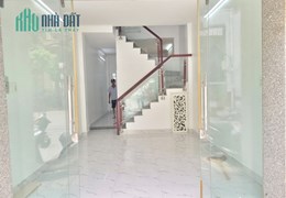 Bán nhà mặt tiền Lê Ngã, Phú trung, Tân Phú, 30m2, 2 tầng 2PN, chỉ 4.2 tỷ TL