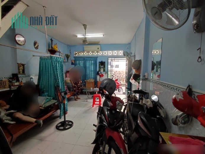 Bán nhà 2 tầng, 34m2, Hẻm xe hơi, Bình Thới, Lãnh Binh Thăng, Quận 11, chỉ 3.8 tỷ TL