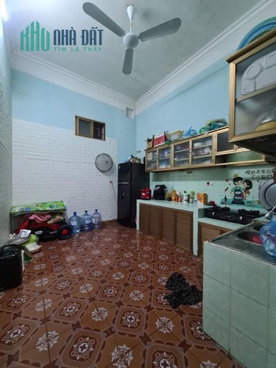 Nhà Văn La, Hà Đông, 58 m2, 3 tầng, 3.9 m mặt tiền, giá 4.3 tỷ.