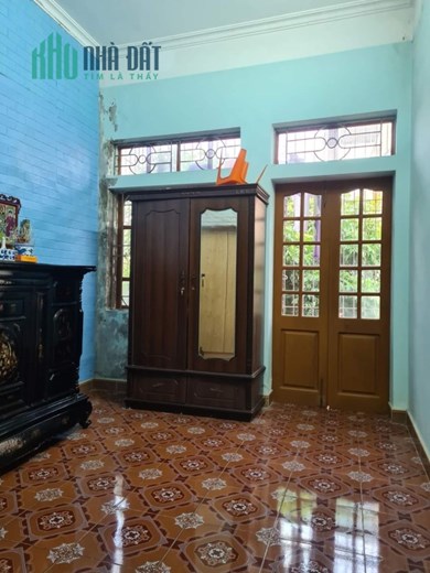 Nhà Văn La, Hà Đông, 58 m2, 3 tầng, 3.9 m mặt tiền, giá 4.3 tỷ.