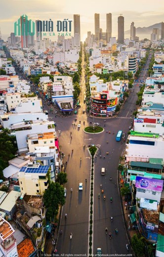 Bán đất tặng nhà góc 2 mặt đường 23/10 Mã vòng