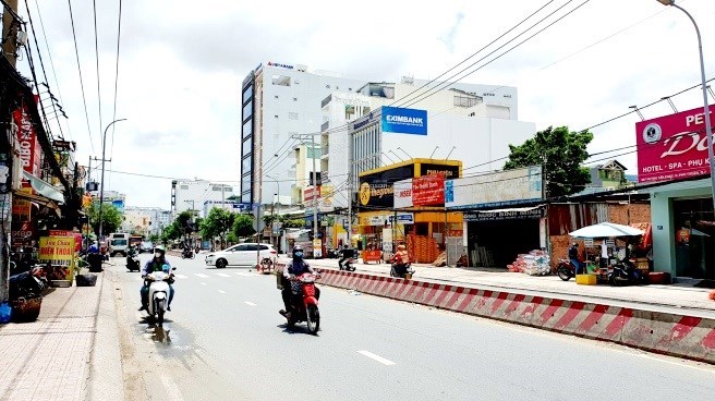 MTKD HUỲNH TẤN PHÁT, P T N PHÚ Q7, 2 TẦNG, 4.2x19.4m, NHỈNH 16T