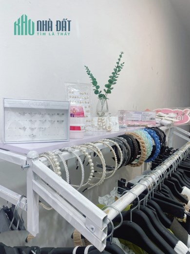 Do chuyển vào Nam sinh sống, cần sang nhượng Shop quần áo tại Hai Bà Trung HN