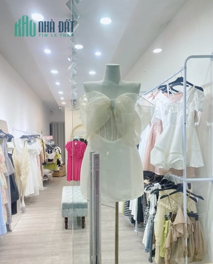 Do chuyển vào Nam sinh sống, cần sang nhượng Shop quần áo tại Hai Bà Trung HN