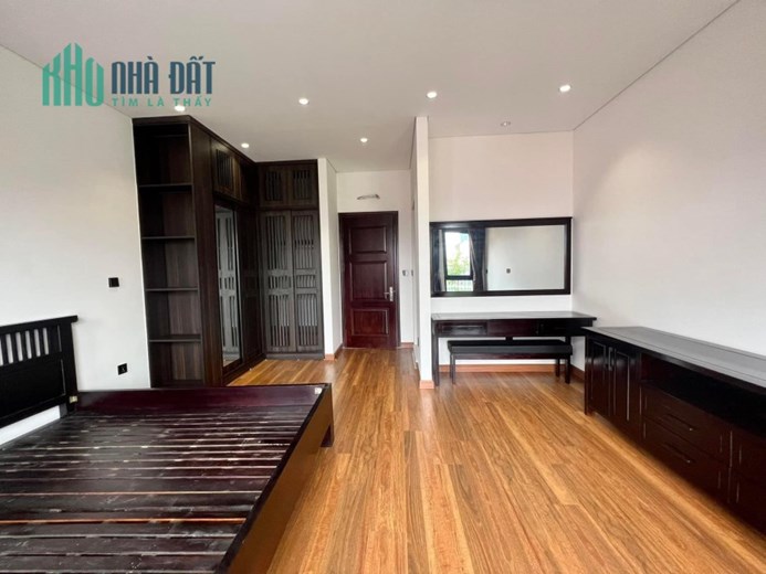 MẶT HỒ YÊN HOA, GARA, THANG MÁY XỊN, VỈA HÈ 3M 22.3 TỶ