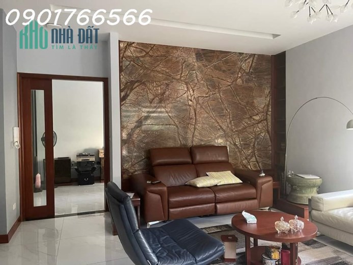 liền kề Trung tâm Thanh Xuân, Thống Nhất Complex ( 82 Nguyễn Tuân) 107m x 7T, Giá 3x tỷ.