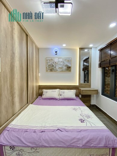 CỰC HÓT, GẤP BÁN GIẢM SÂU 800TR GIÁ MỚI 5 TỶ KHÁCH ƯNG LÀ CHỐT - HXH - 42M