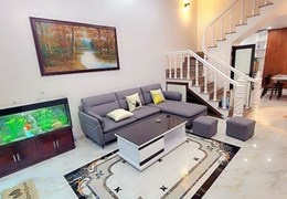 Bán nhà phố Hào Khê - Quán Nam 3 tầng ngay mặt đường GIÁ 2.85 tỉ đang cho thuê