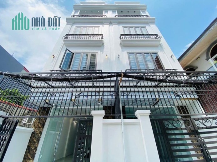 Bán nhà xây mới tinh phố Hồ Sen, 53m 4 tầng sân cổng riêng, ngõ nông GIÁ 3.6 tỉ