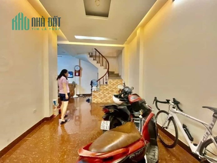 Bán nhà phố Lê Đại Hành, Hai Bà Trưng 47m, 5 tầng, 10m ra phố, cực hiếm nhà bán, hơn 7 tỷ