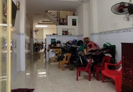 Bán nhà 4 tầng 3PN, 52m2, Lò Gốm, Nguyễn Văn Luông, Quận 6, chỉ 4.9 tỷ TL