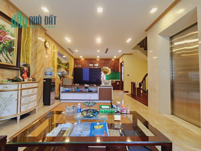 MẶT PHỐ YÊN PHỤ, GARA Ô TÔ, THANG MÁY, VỈA HÈ RỘNG 22.1 TỶ