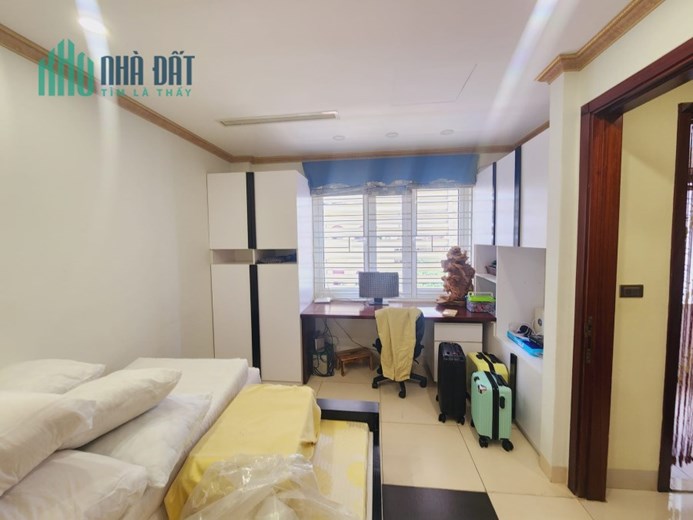 VIEW HỒ YÊN PHỤ, GARA 2 Ô TÔ, THANG MÁY XỊN, VỈA HÈ RỘNG 22.3 TỶ
