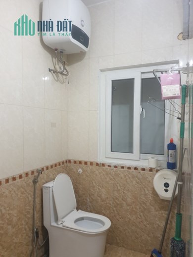 cho thuê nhà mặt phố Nguyễn Khang 7T 40m2