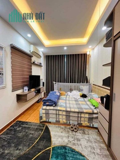 Bán Nhà Mặt Ngó Tân Mai 25m2 x 5 tầng, căn góc, ngõ ô tô tránh kinh doanh đỉnh, full nội thất, giá