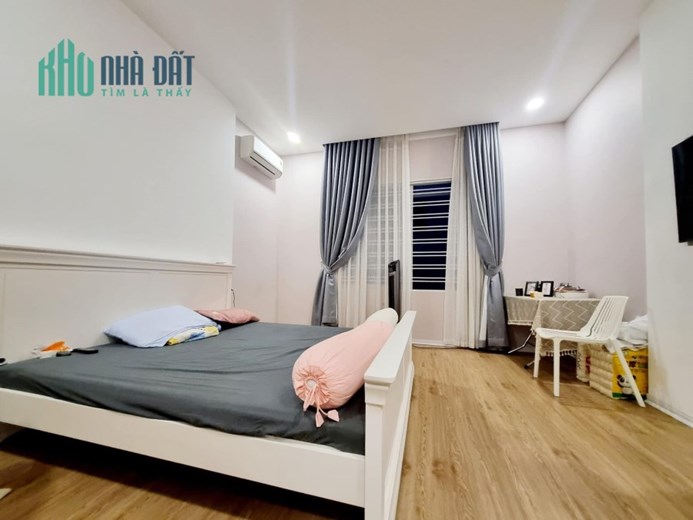 NHÀ ĐẸP MỄ TRÌ THƯỢNG, NAM TỪ LIÊM -44M  5 TẦNG - Ô TÔ ĐỖ CỬA - CÁCH PHỐ 1 NHÀ - NHỈNH 4 TỶ
