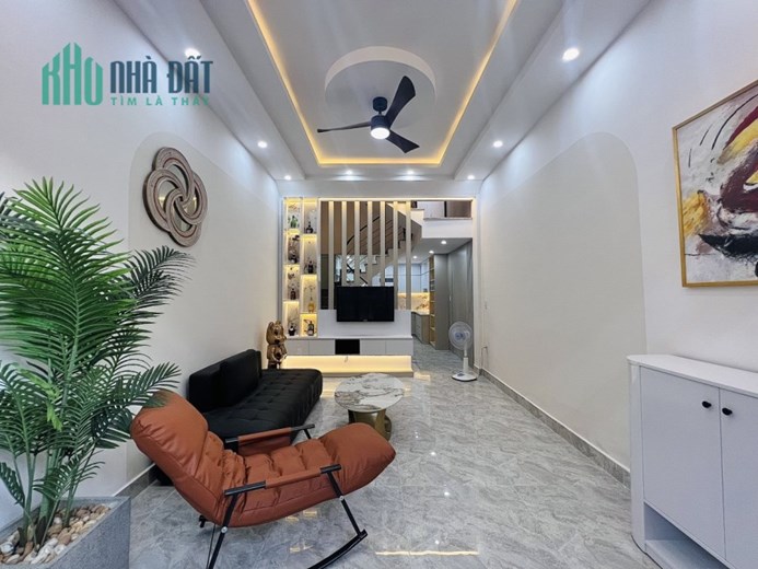 BÁN NHÀ NGÕ 52 MIẾU HAI XÃ 4 TẦNG MỚI.