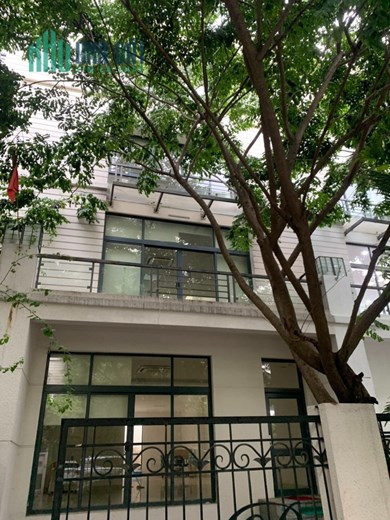 Cho thuê biệt thự 150m2x 5T khu đô thị Pandora Thanh Xuân, làm văn phòng, trung tâm dạy học…