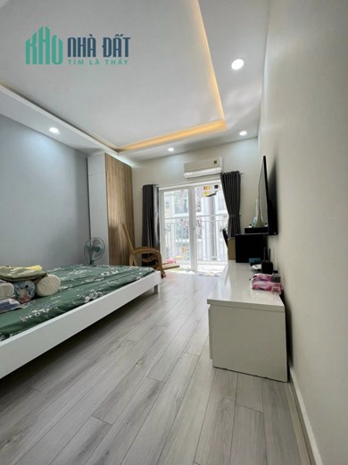 Bán chung cư cao cấp Oriental, MT Âu Cơ, Tân Phú, 107m2, 3PN, chỉ 3.7 tỷ TL