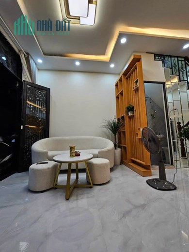 Bán nhà riêng DT 22.4m2 x2 lầu đường Nguyễn Văn Đậu, Q.Bình Thạnh, HXH đổ ngay cửa, giá chỉ nhỉnh 4
