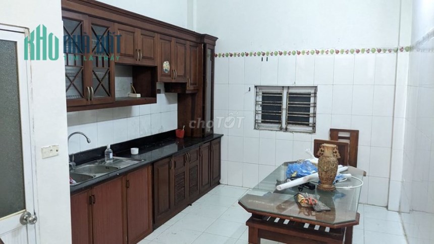 Chính chủ cho thuê nhà riêng 3 tầng, diện tích 40m2/tầng tại Đức Giang, Long Biên, Hà Nội.