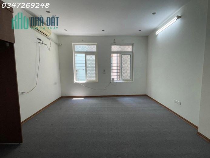 Bán nhà Yên Hòa, Cầu Giấy sát phố ngõ thoáng 42m2 - 4 tầng - mặt tiền 4.5m, nhà dân xây ở luôn