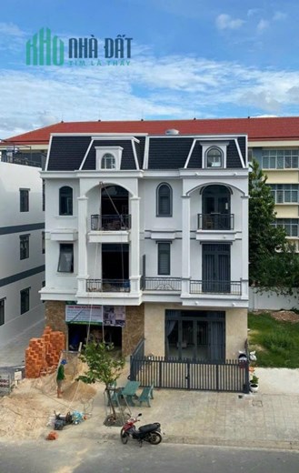 NHANH TAY Sở Hữu Ngay CĂN NHÀ Vị Trí Đẹp- Giá Ưu Đãi Tại TP Tân Uyên