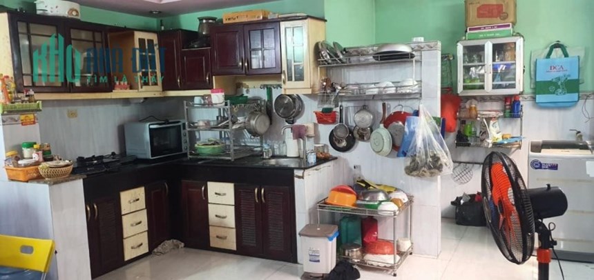 Bán nhà 2 tầng 2PN, 49m2 shr, Lê Đình Cẩn, Bình Tân, khu Tên Lửa, chỉ 2.95 tỷ TL